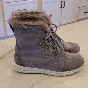 Sorel Explorer Boot
